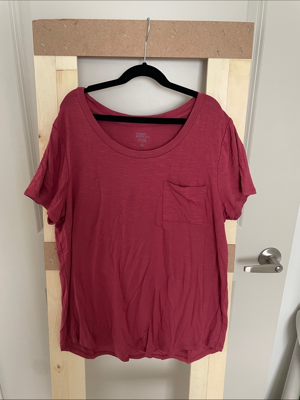 Market & Spruce Short Sleeve Scoop Neck Pocket Tee - Berry